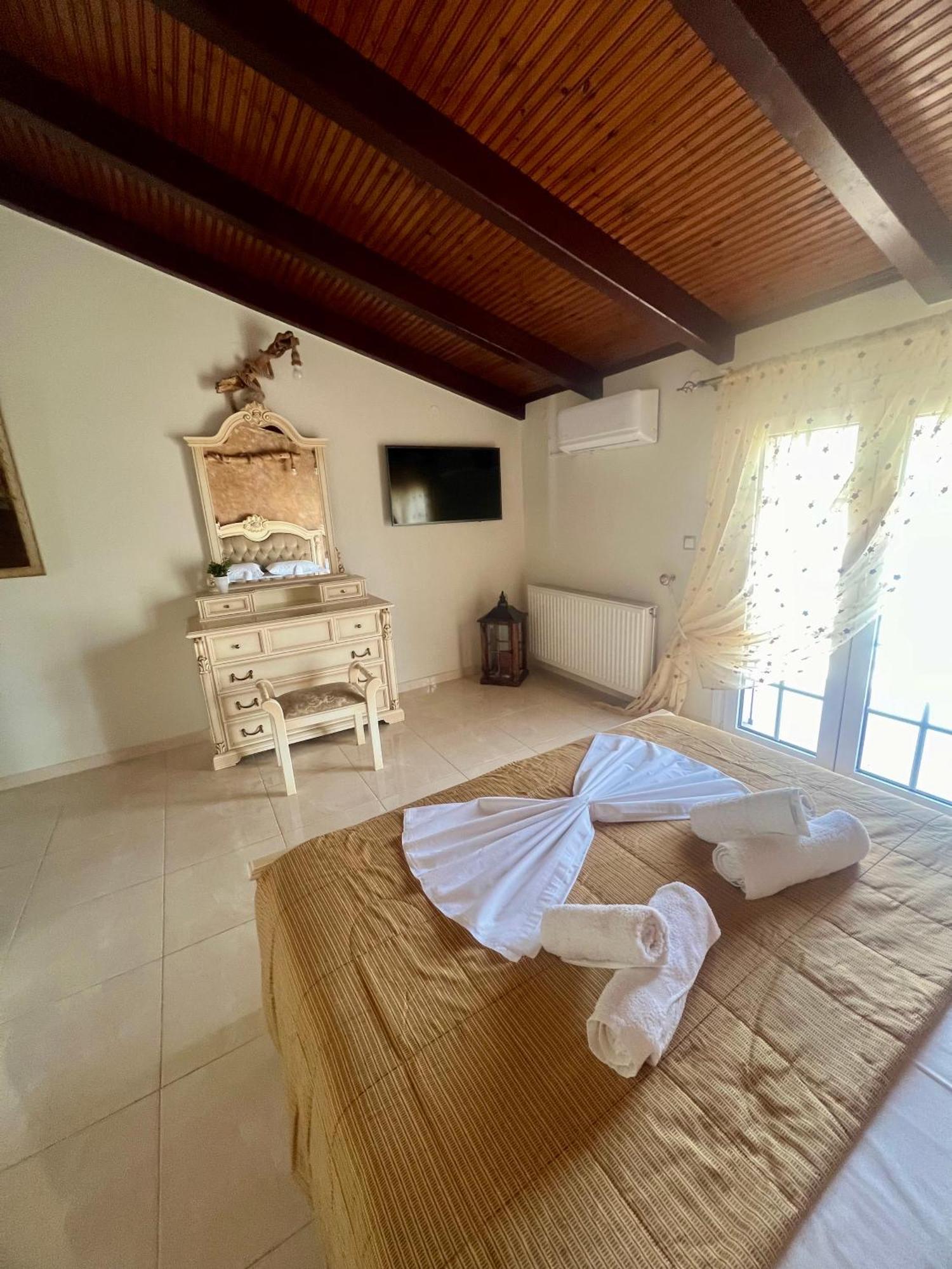 Liberis Loft Suite Argostolion Exterior foto